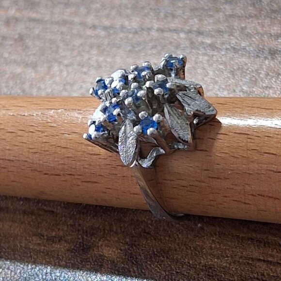 Sterling Silver Blue Sapphire Cluster Cocktail Ring - Picture 4 of 6